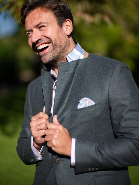 OliveCashmereBlazer1_600x600.jpg