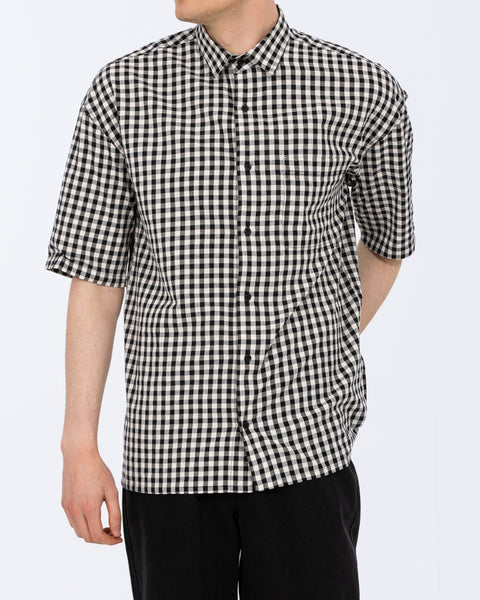 Shirt_202t_20Mark_20Short_20Sleeve_20Relaxed_20Black_20Pattern_2001_20crop_600x600.jpg