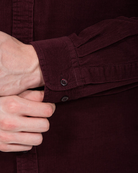 Shirt_202t_20Nash_20Cord_20Oxford_20Burgundy_20detail_2002_600x600.jpg