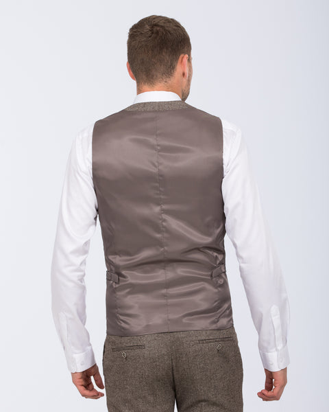 Suit_20Skopes_20Jude_20Fawn_20Herringbone_20Waistcoat_20rear_600x600.jpg