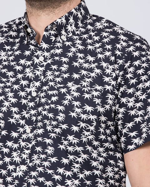 ss_shirt_sh411tt_navy_palm_detail_e32c6fbe-0caa-4a63-8b45-4300e7ed6465_600x600.jpg