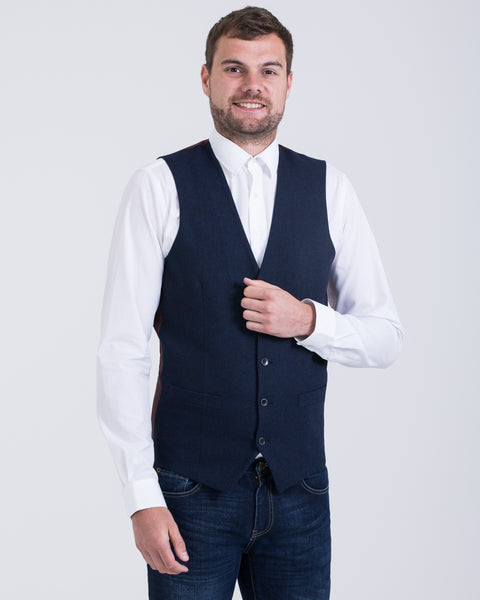waistcoat_skopes_ruthin_navy_ls_01_c22ba950-4b25-4eac-b830-0da16dc15e4d_600x600.jpg